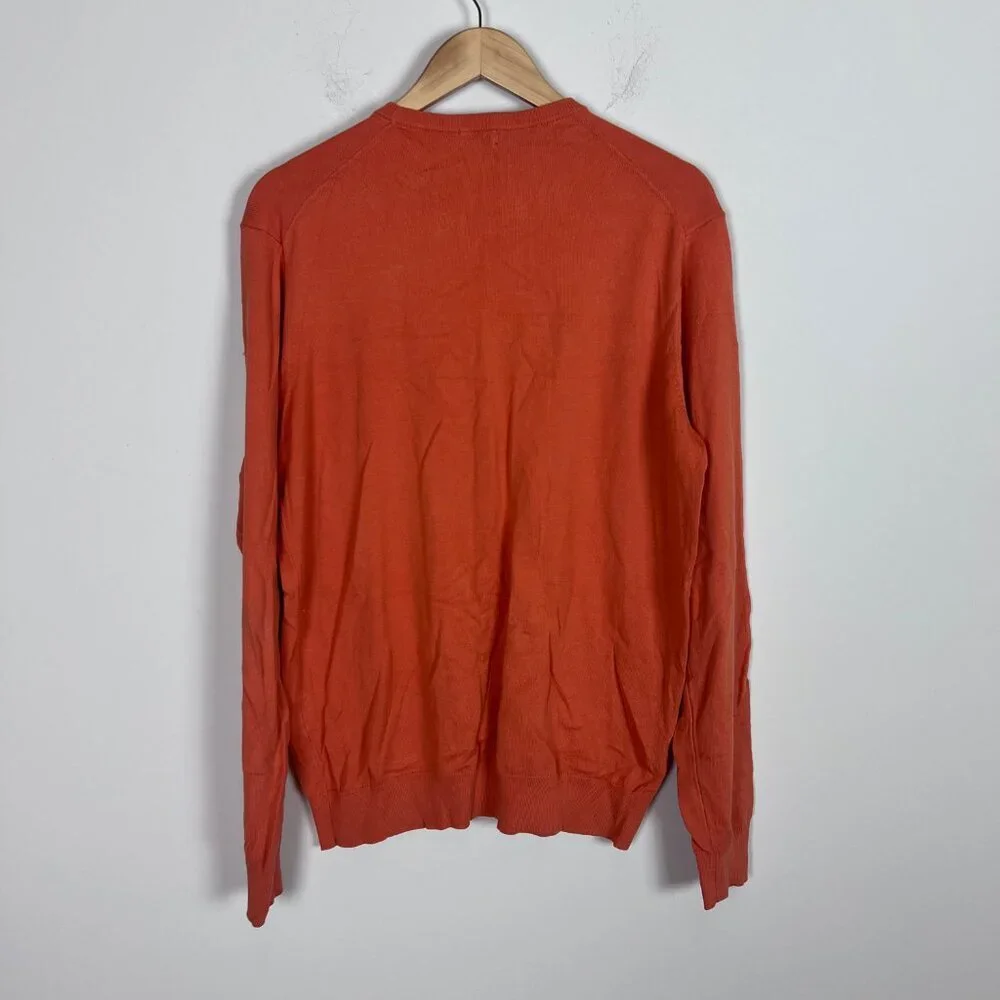 2/$30 Uniqlo Sweater L